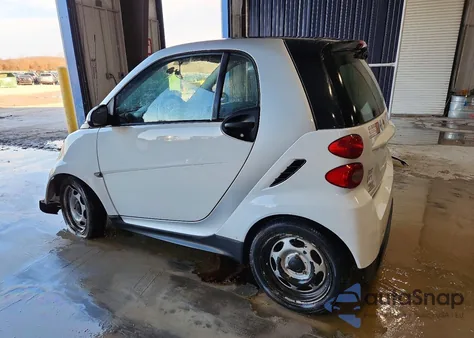 2015 Smart Fortwo Pure z USA, uszkodzony, nr VIN WMEEJ3BA4FK787589